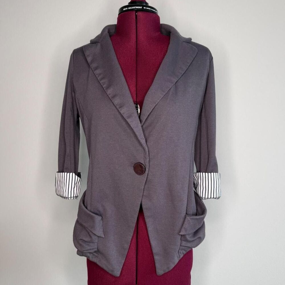 Warm Gray Vintage Win-Win Blazer with Pockets & Striped Cuffs Soft Grunge Y2K